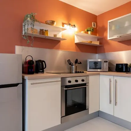 Vieux -nice Neat And Fully Equipped ! Apartamento *