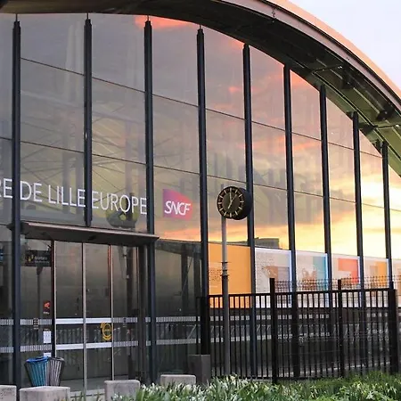 Vieux -nice Neat And Fully Equipped ! * Lille