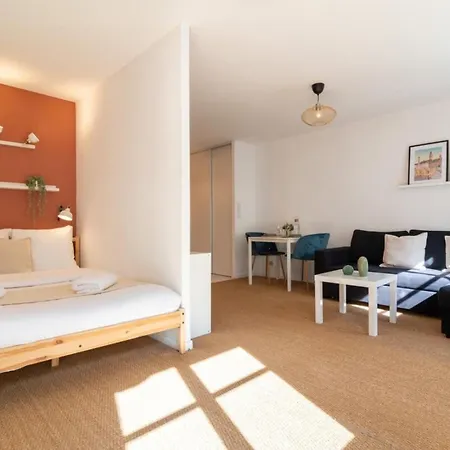 Vieux -nice Neat And Fully Equipped ! Lejlighed *