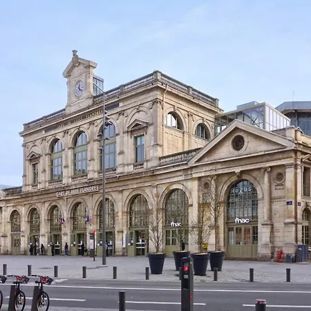 Vieux -nice Neat And Fully Equipped ! * Lille